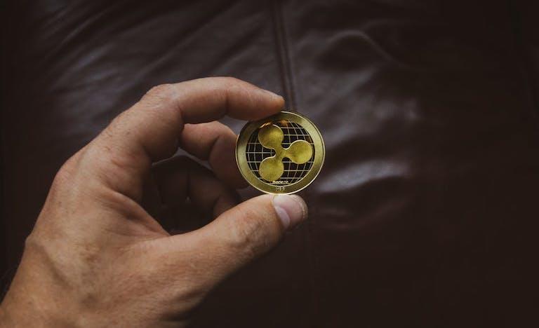 3 Ways AA Tokens Can Strengthen Sobriety - The Token Shop