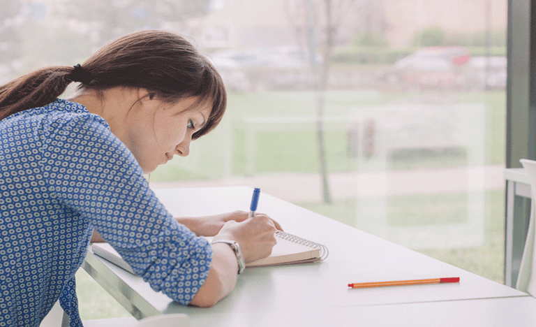 The Importance of Goal Setting on Sobriety - The Token Shop