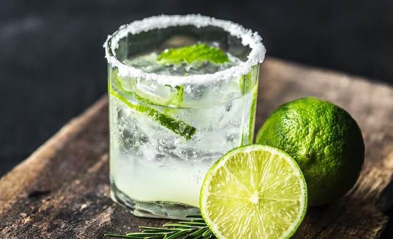 The Many Mental Health Benefits of Not Drinking Alcohol - The Token Shop